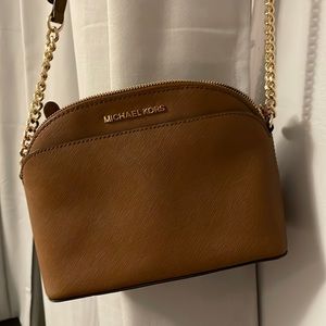 Michael Kors cross body
